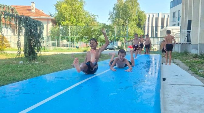 „Торнадо“ разхлади тренировките в жегата